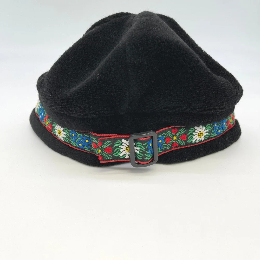 Polar Mitts Fleece Hat OS Black Faux Fur Floral Edelweiss Nordic Après Ski Lodge